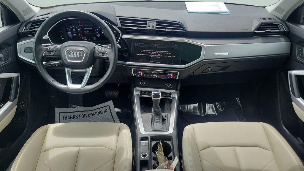 Used 2024 Audi Q3 2.0T Premium image 11