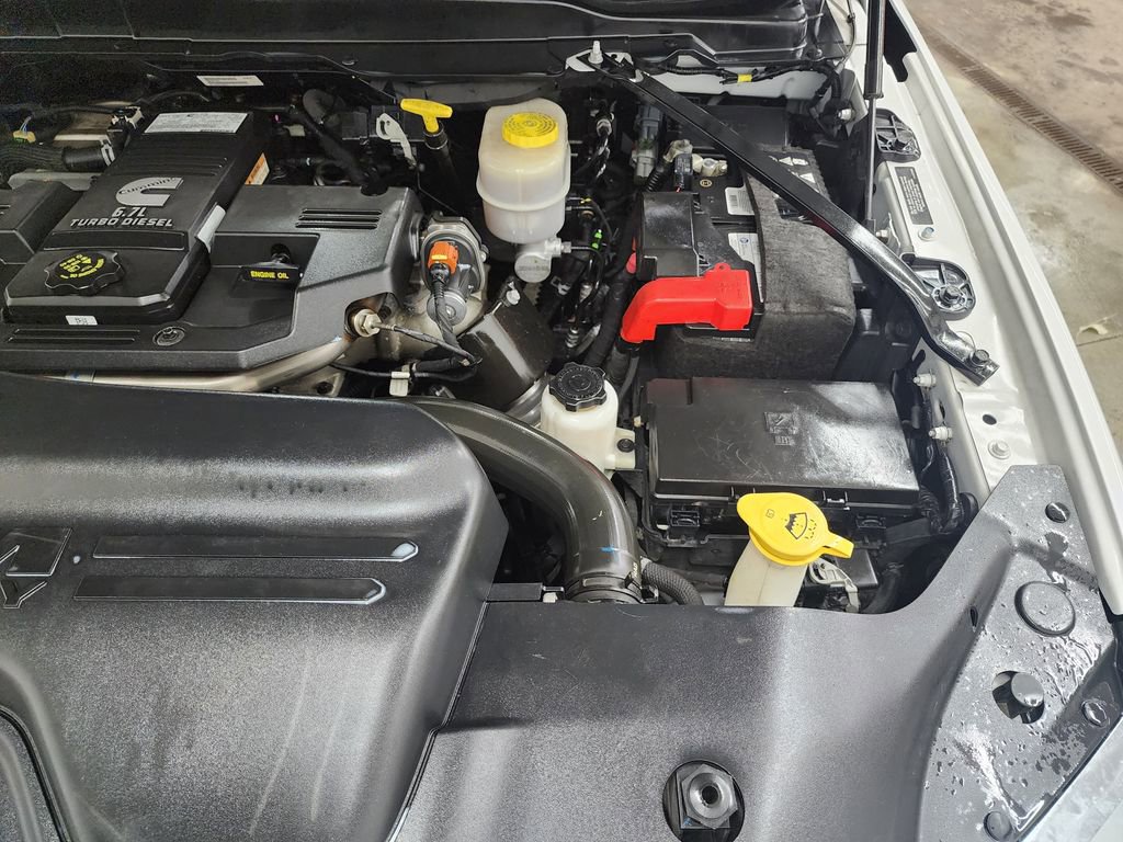 Used 2021 RAM 3500 Tradesman w/ Chrome Appearance Group image 33