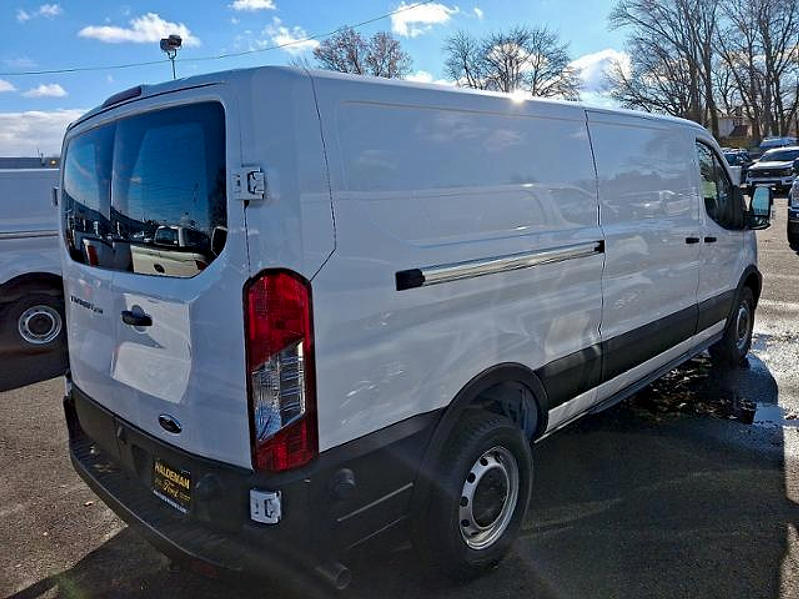 New 2024 Ford Transit 250 Low Roof w/ Load Area Protection Package RWD image 5