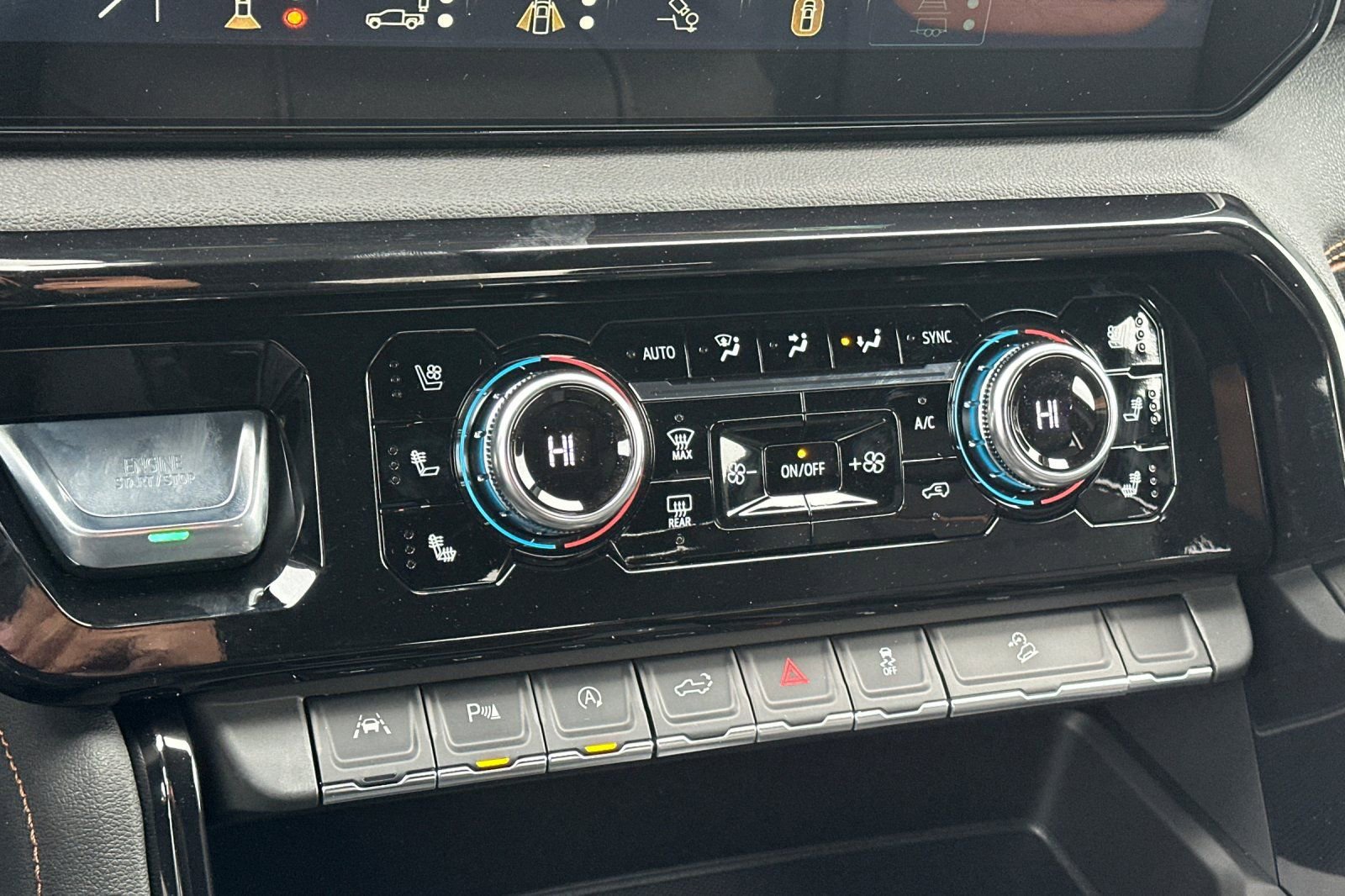 New 2026 GMC Sierra 1500 AT4 AWD/4WD image 19