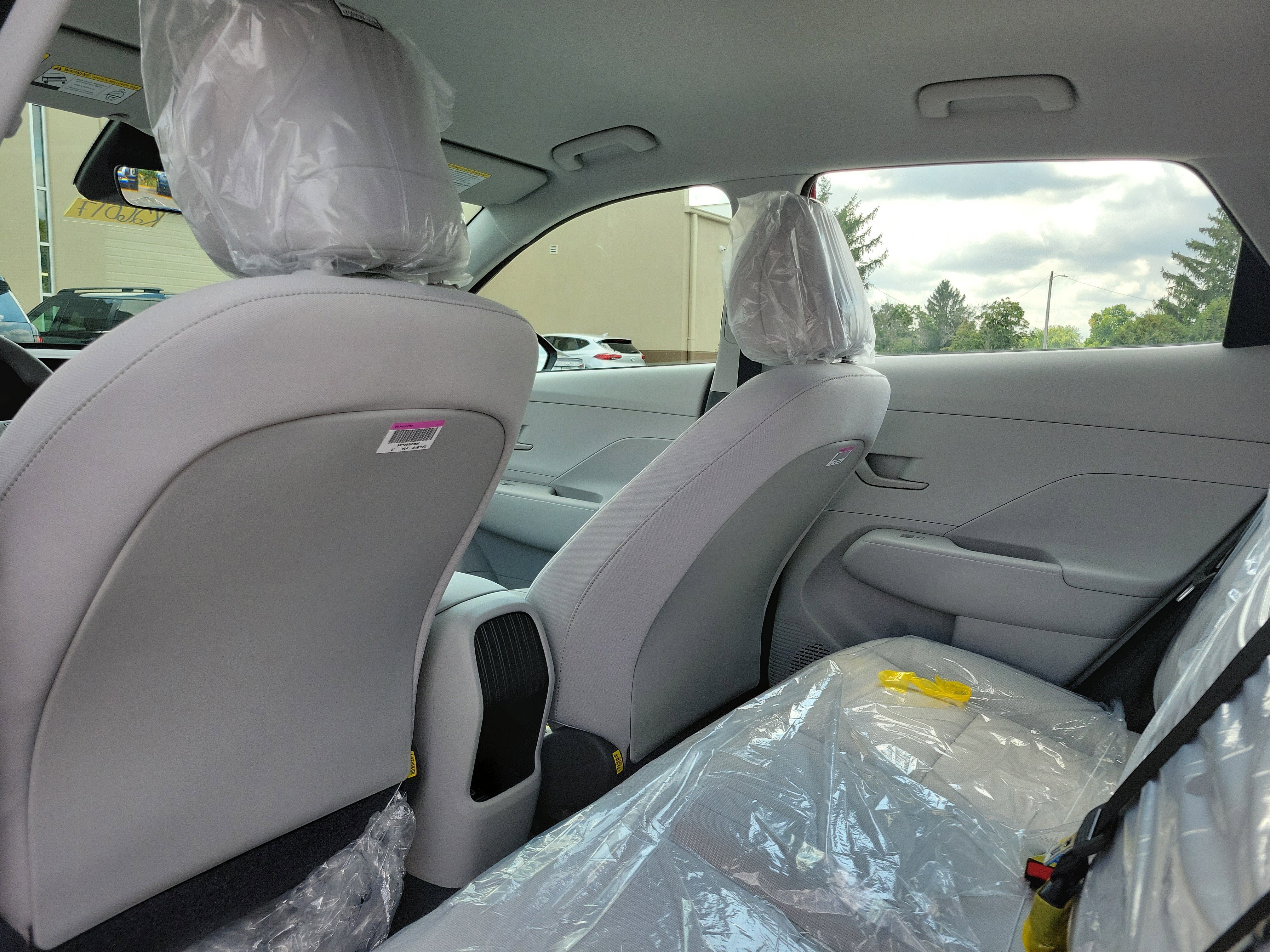 New 2026 Hyundai Kona SE image 14