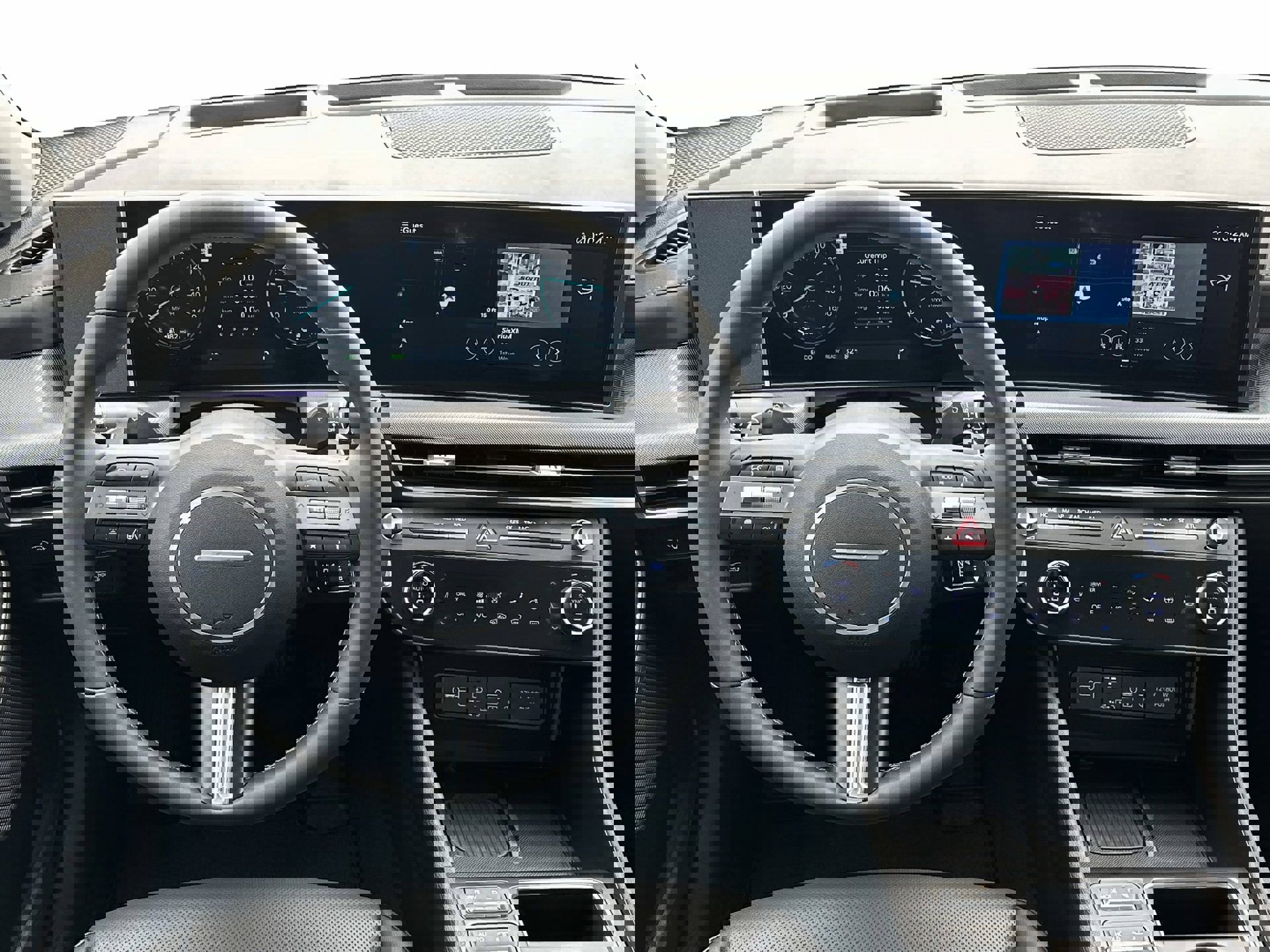 New 2025 Hyundai Sonata Limited image 17