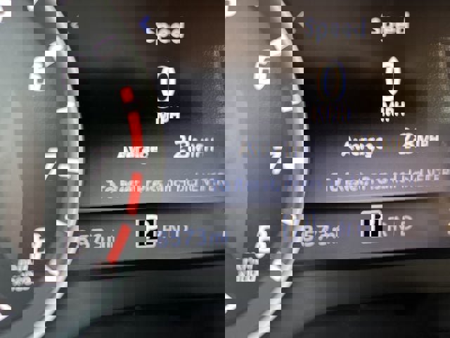 Certified 2024 Nissan Titan SV w/ SV Convenience Package image 11