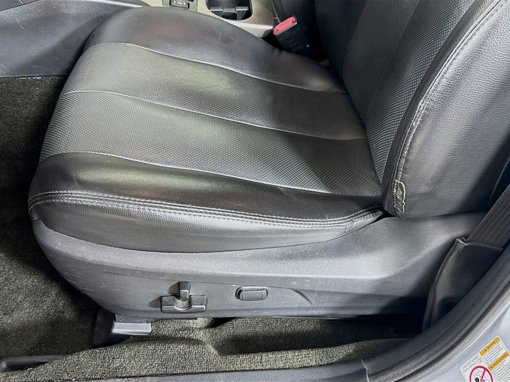 Used 2014 Subaru Outback 3.6R Limited w/ Moonroof Package image 22