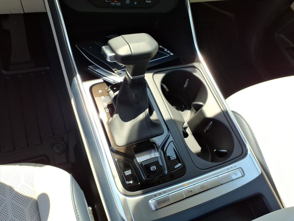 New 2026 Kia Carnival EX FWD image 24