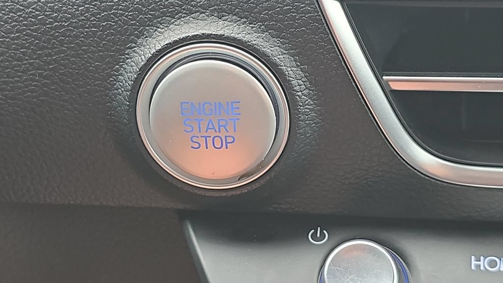 Certified 2026 Hyundai Sonata SE FWD image 30