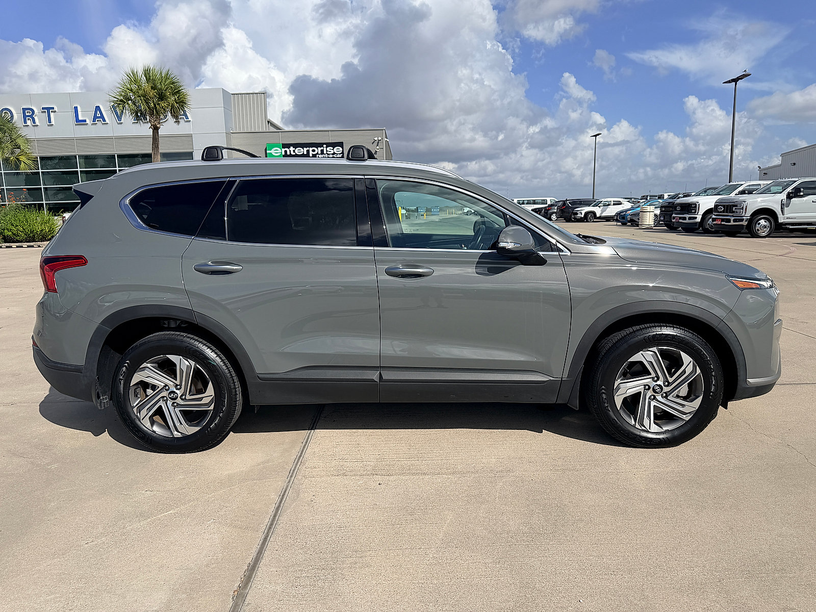 Used 2023 Hyundai Santa Fe SEL FWD image 8