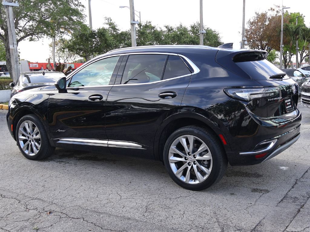 Used 2023 Buick Envision Avenir image 11