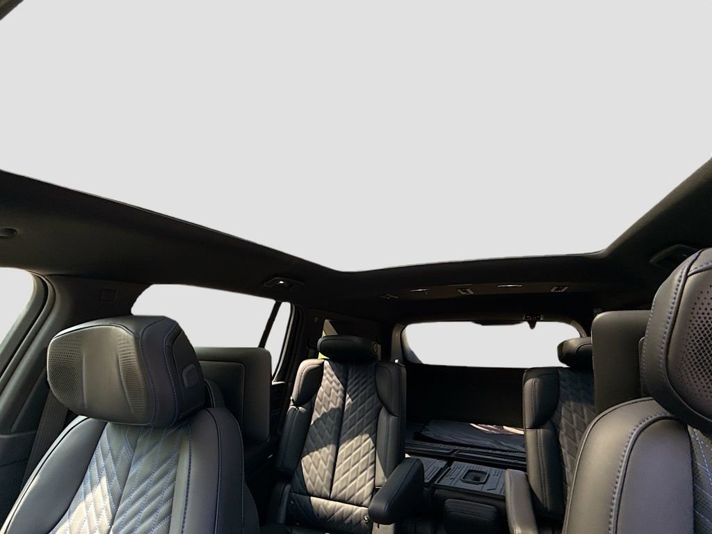 New 2026 Cadillac Escalade IQ Sport 1 w/ LPO, Floor Liner Package image 22