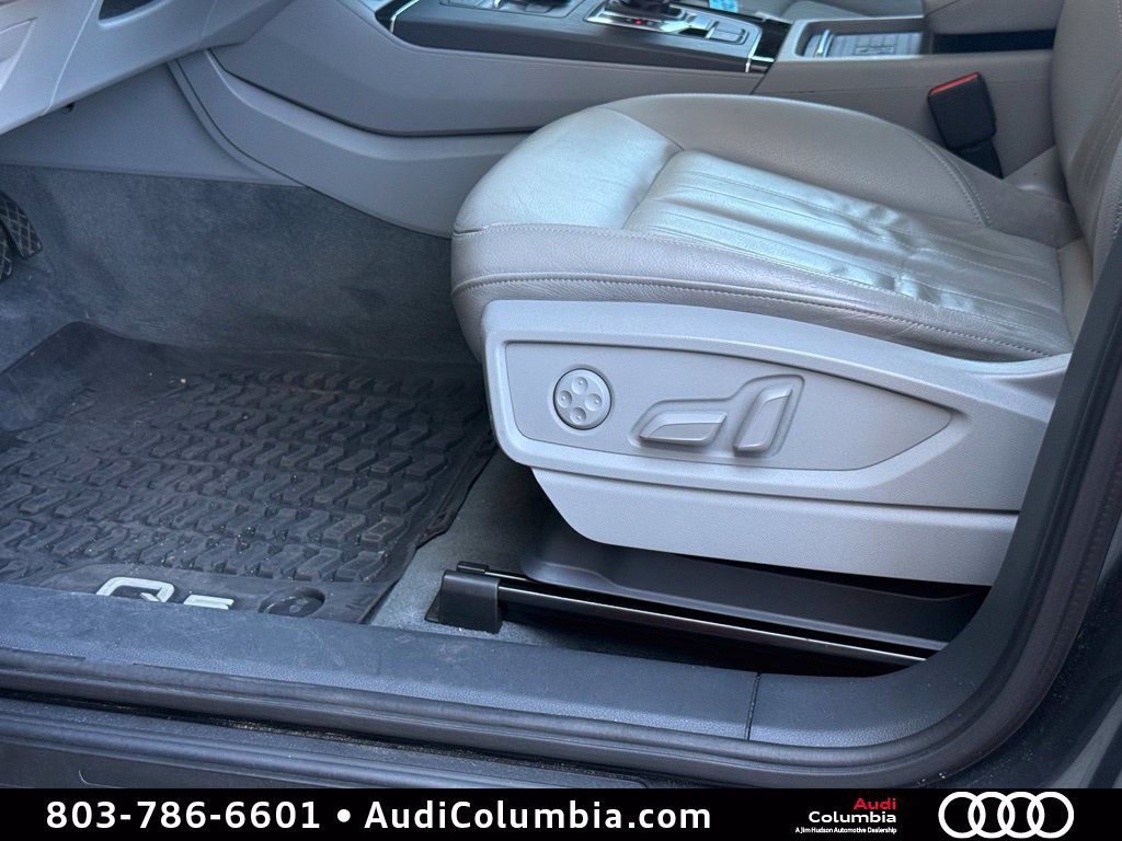 Used 2020 Audi Q5 2.0T Premium w/ Convenience Package AWD/4WD image 22