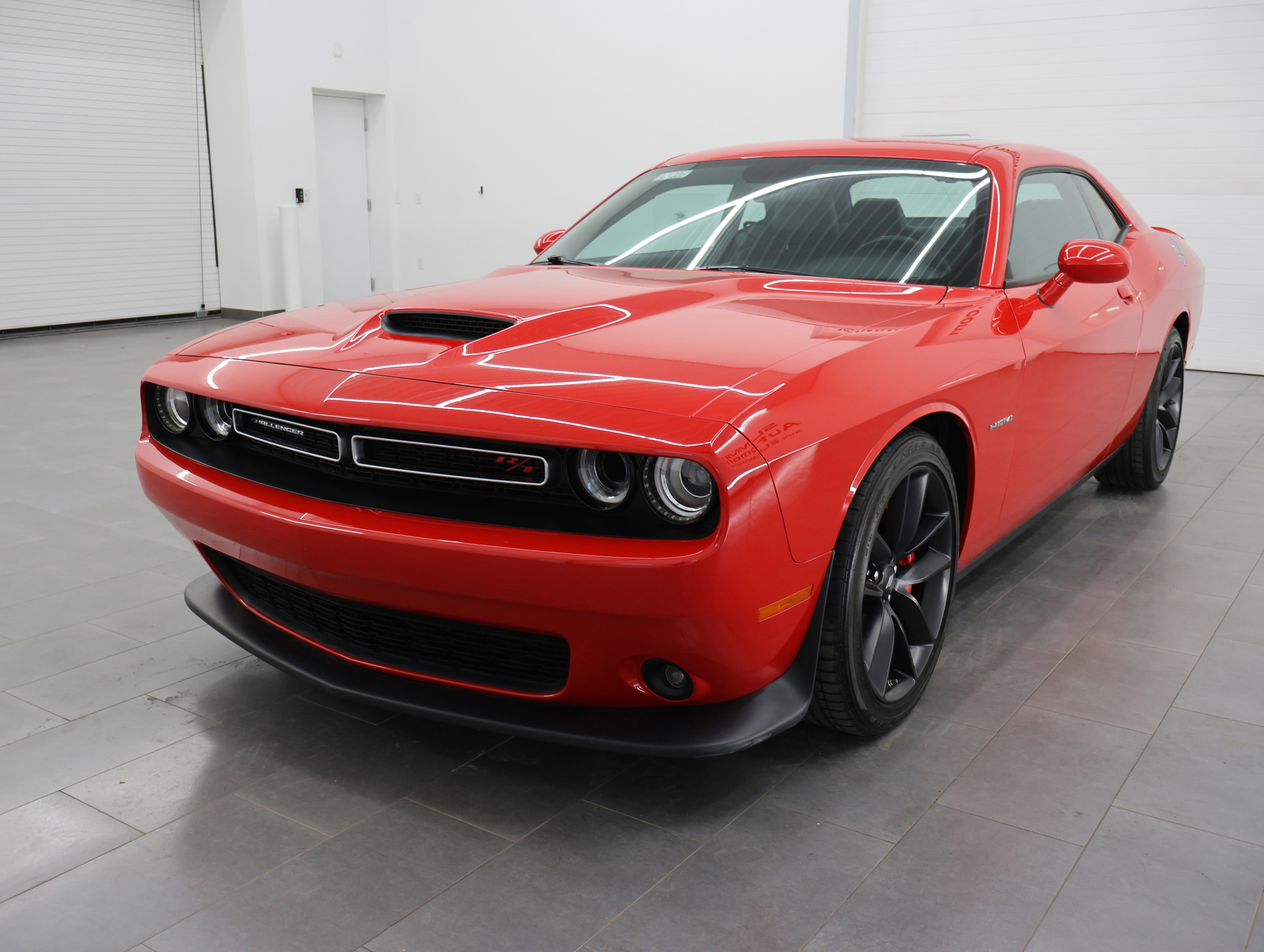 Used 2022 Dodge Challenger R/T w/ Plus Package RWD image 7
