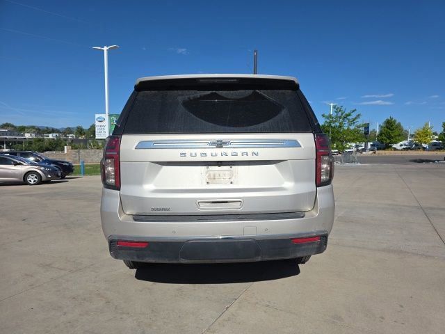 Used 2022 Chevrolet Suburban LT w/ Max Trailering Package AWD/4WD image 6