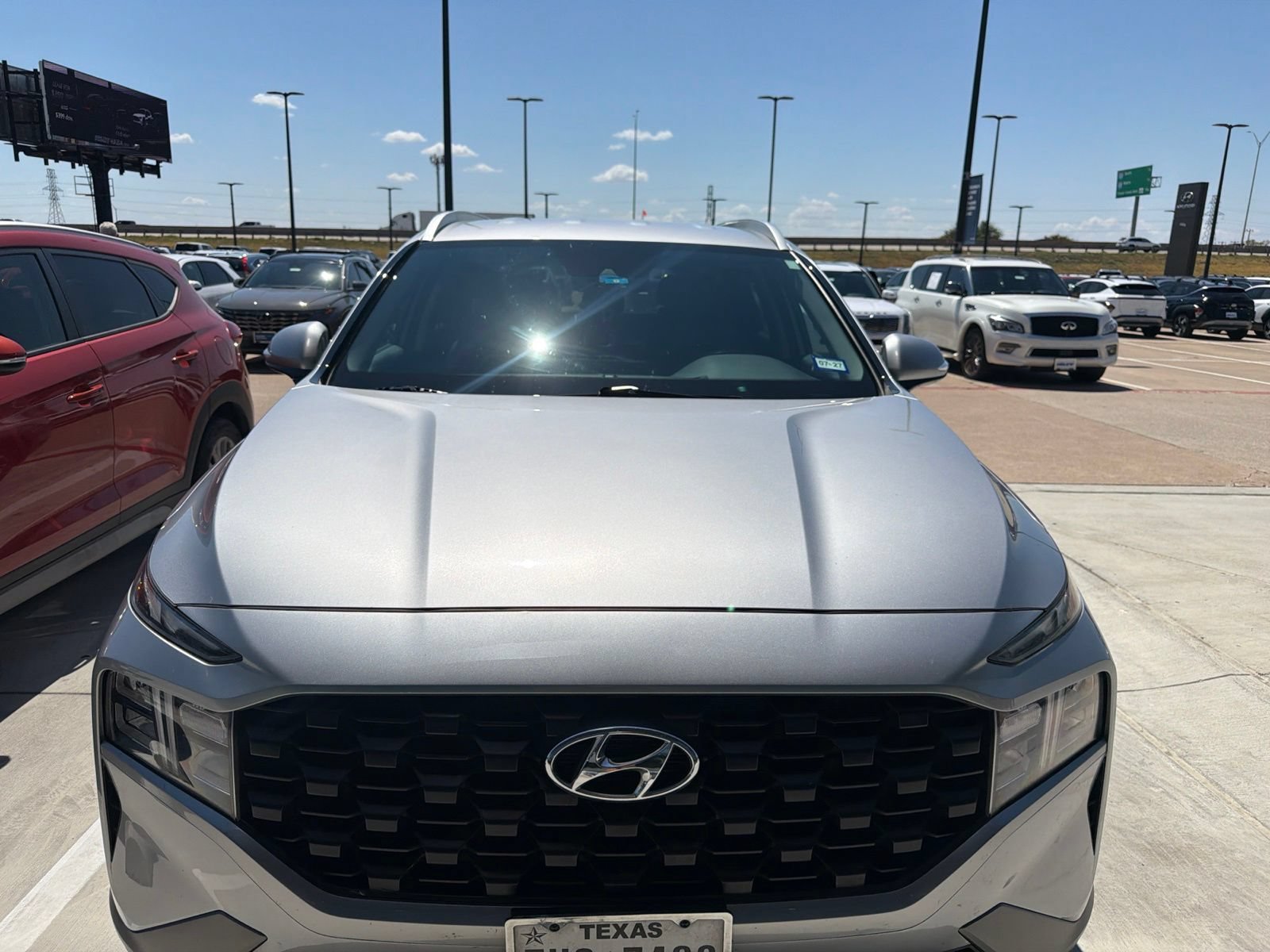 Used 2023 Hyundai Santa Fe SEL w/ Cargo Package AWD/4WD image 2