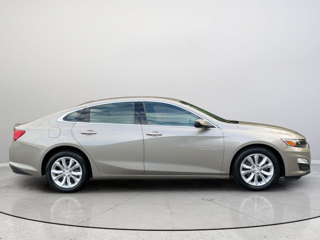 Used 2024 Chevrolet Malibu LT FWD image 10