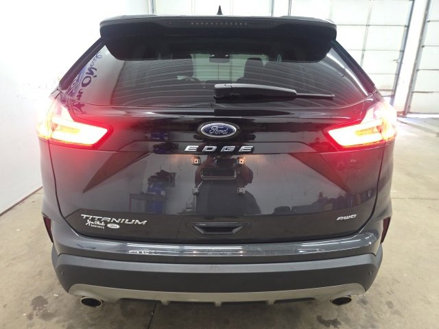 Used 2021 Ford Edge Titanium w/ Equipment Group 301A image 10