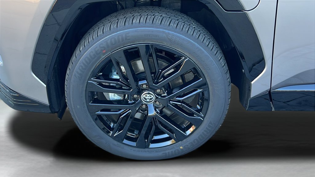 New 2026 Toyota RAV4 XSE AWD/4WD image 10