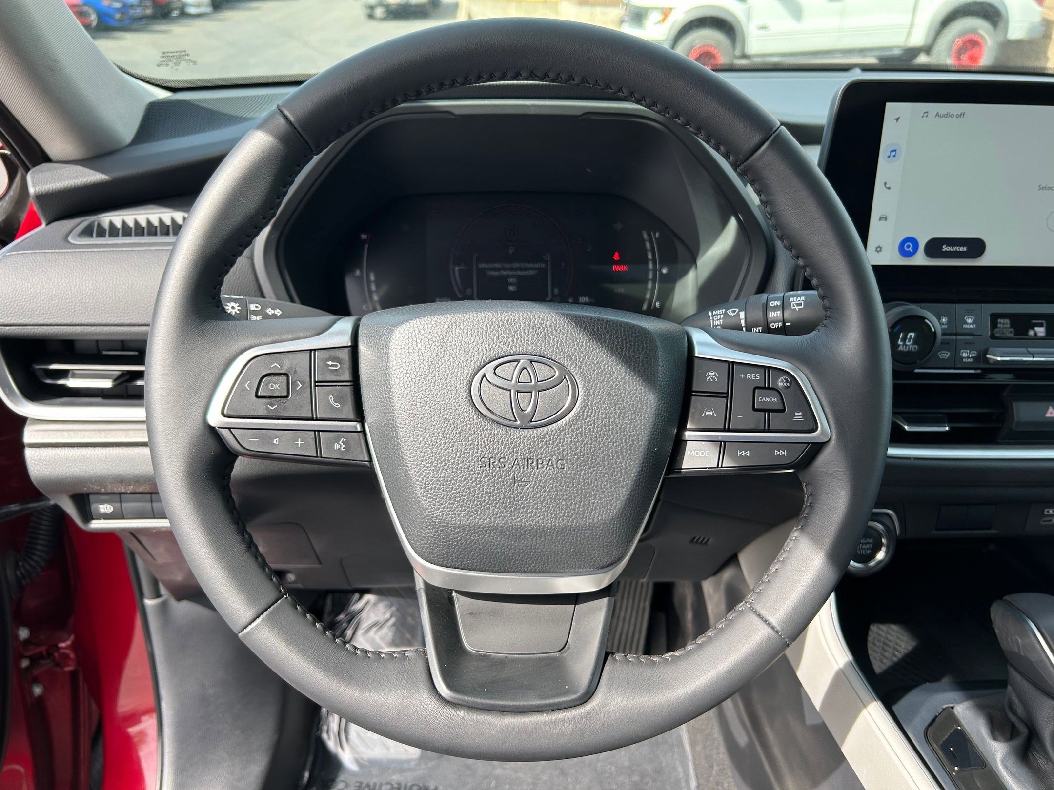 Certified 2025 Toyota Grand Highlander AWD image 14