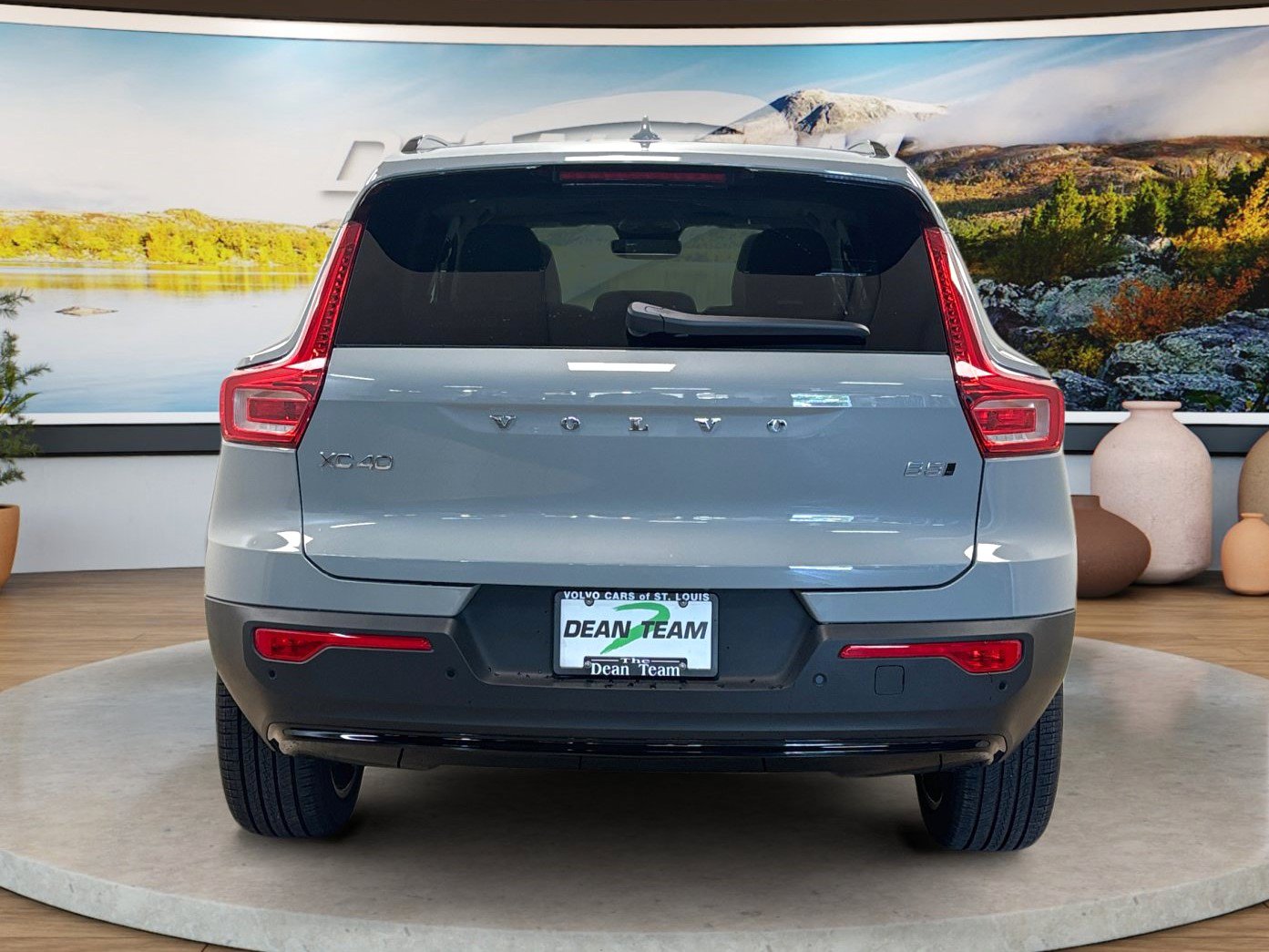 New 2026 Volvo XC40 B5 Ultra w/ Protection Package Premier AWD/4WD image 9