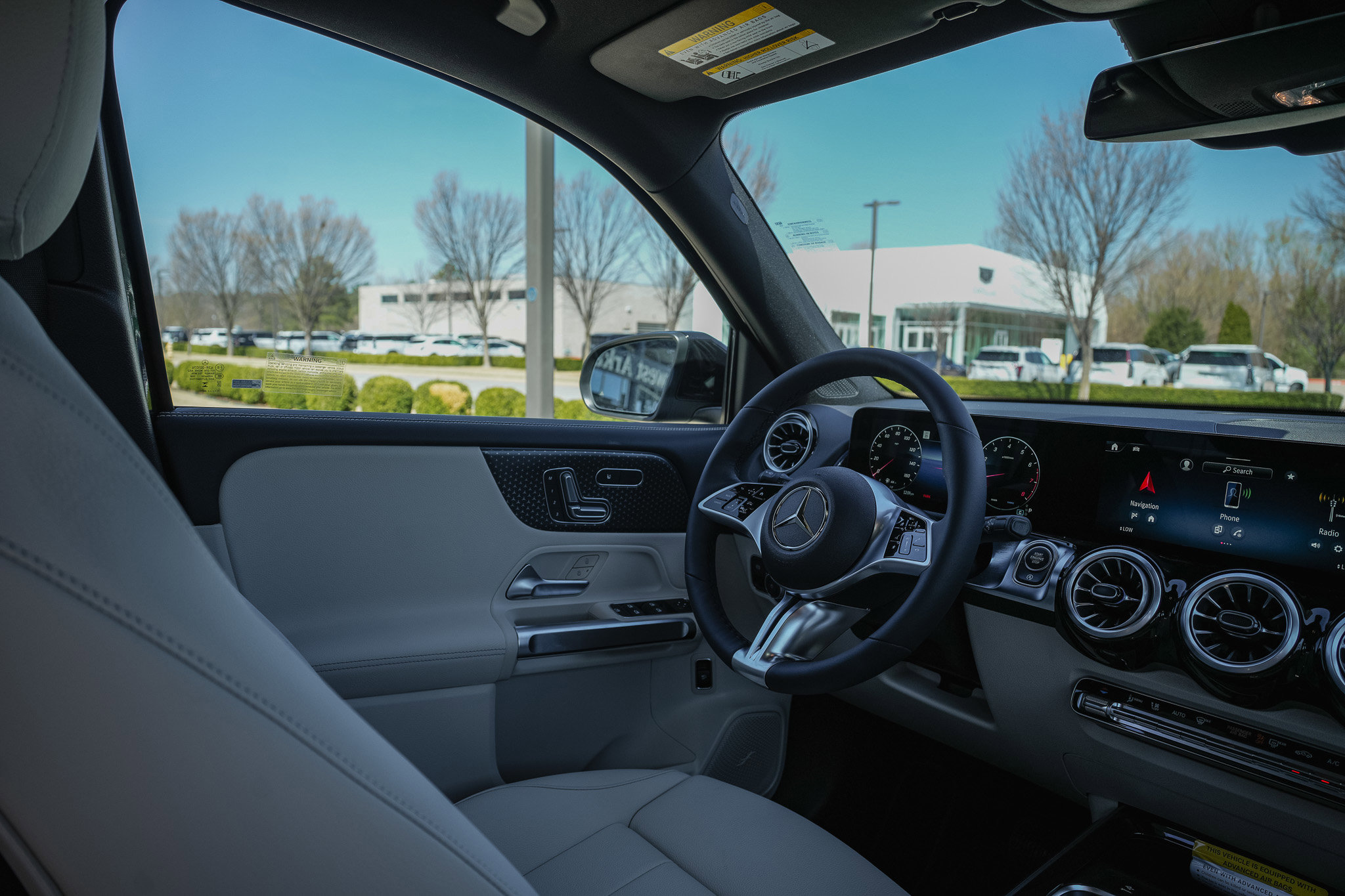 New 2026 Mercedes-Benz GLB 250 4MATIC image 14