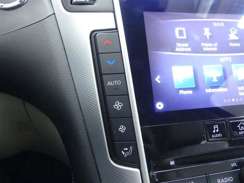 Used 2019 INFINITI Q50 Luxe w/ Essential Package (3.0T Luxe) AWD/4WD image 21