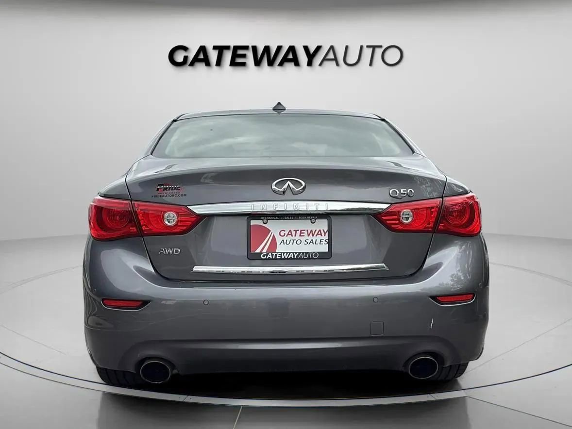 Used 2016 INFINITI Q50 3.0t Premium w/ Driver Assistance Package image 5