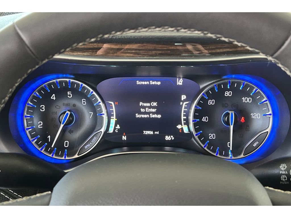 Used 2023 Chrysler Pacifica Limited image 28
