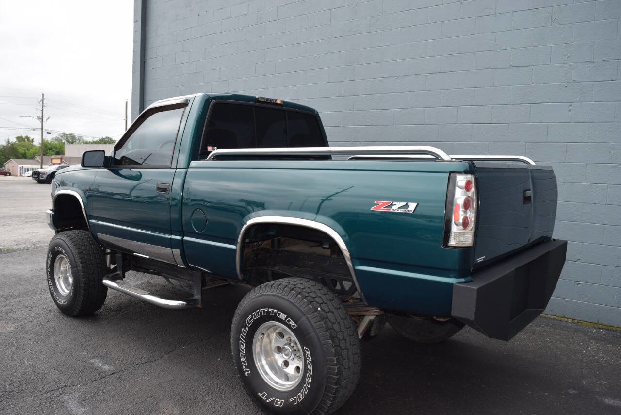 Used 1997 Chevrolet Silverado 1500 4x4 Regular Cab w/ Preferred Equipment Group 2 image 9