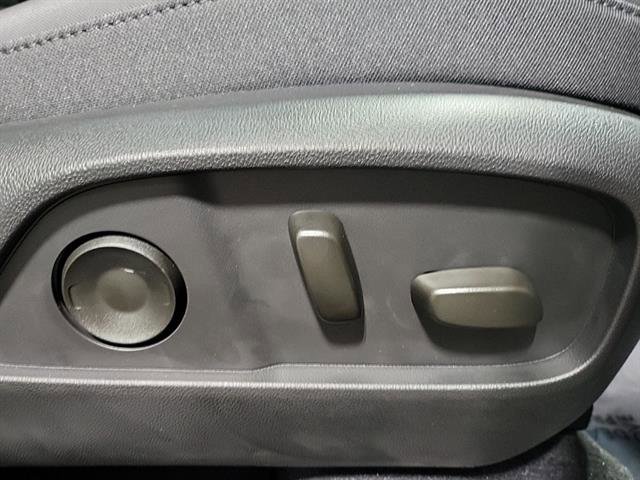 New 2026 GMC Terrain AT4 w/ Convenience Package III image 30