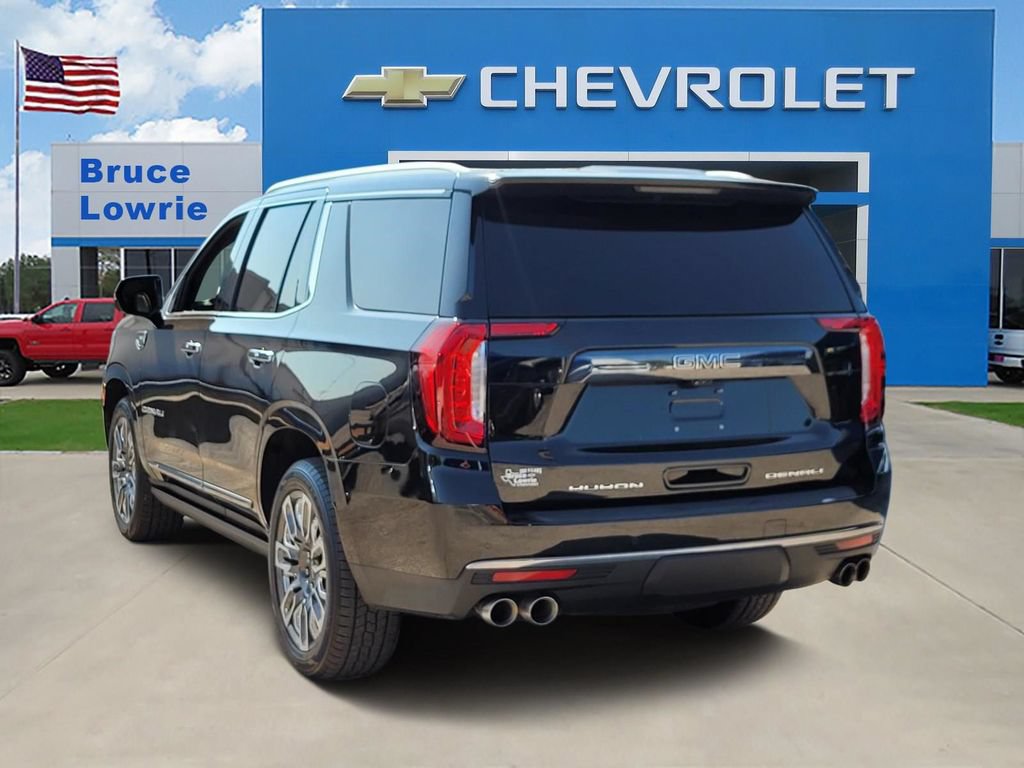 Used 2023 GMC Yukon Denali Ultimate w/ LPO, Floor Liner Package AWD/4WD image 5