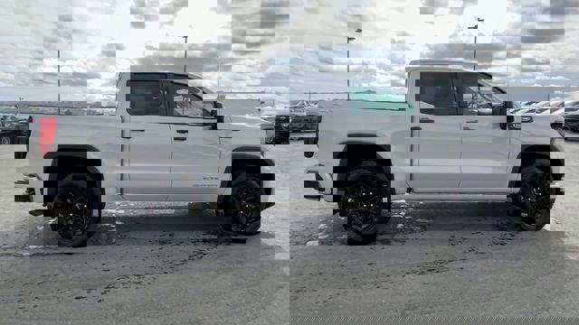 New 2026 GMC Sierra 1500 Pro w/ Graphite Edition image 9