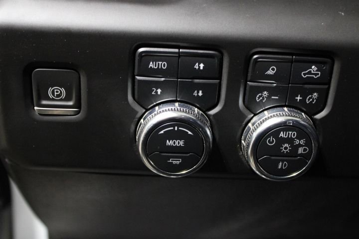 Used 2024 GMC Sierra 2500 AT4 w/ AT4 Premium Plus Package image 41