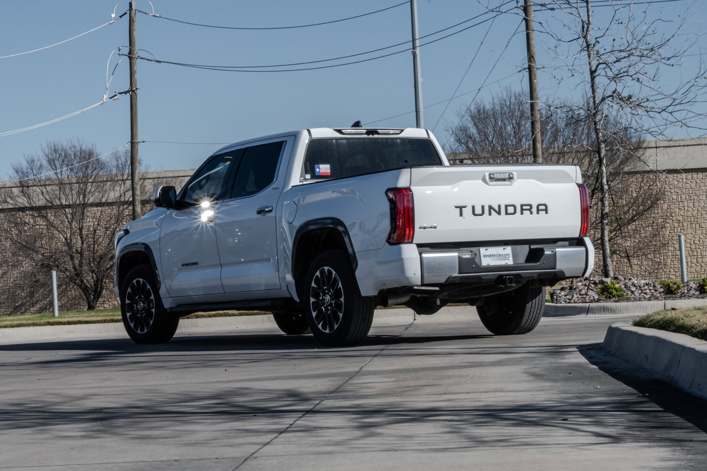 Used 2024 Toyota Tundra Limited image 3