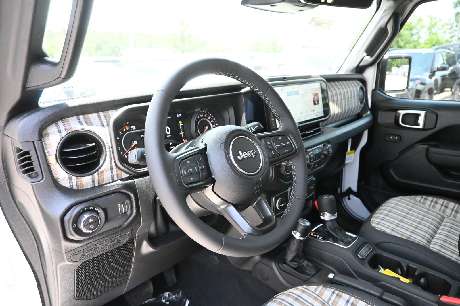 New 2026 Jeep Gladiator Sport AWD/4WD image 20