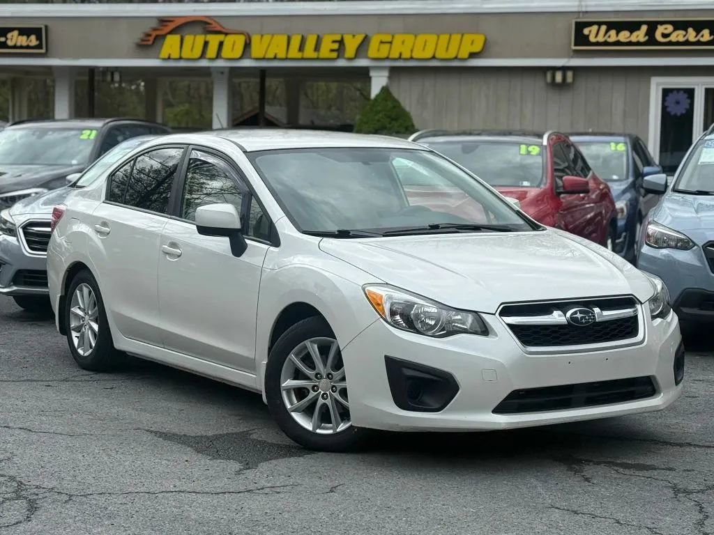 Used 2013 Subaru Impreza 2.0i Premium w/ All-Weather Pkg AWD/4WD image 1