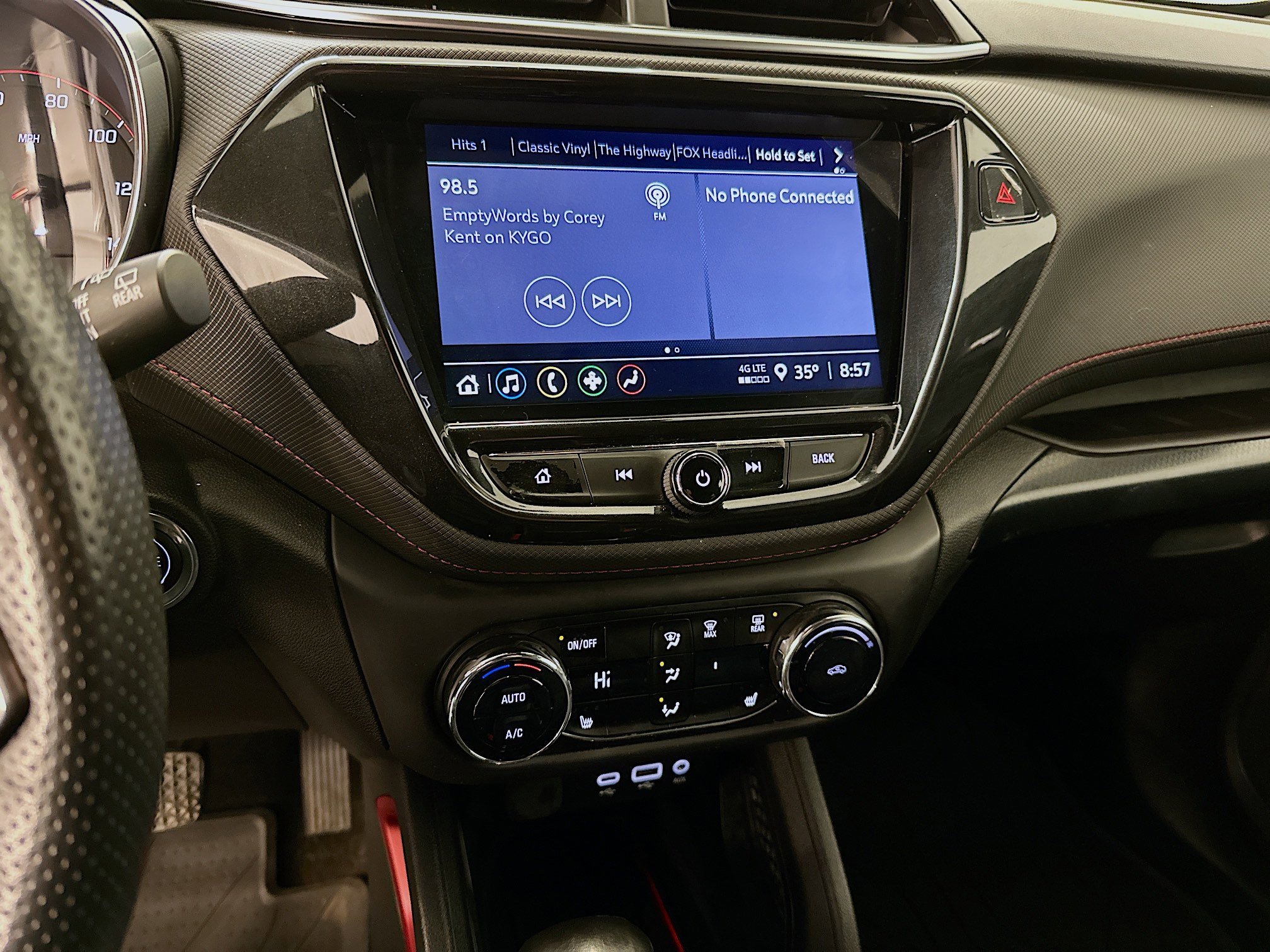 Used 2023 Chevrolet TrailBlazer RS w/ Convenience Package image 26