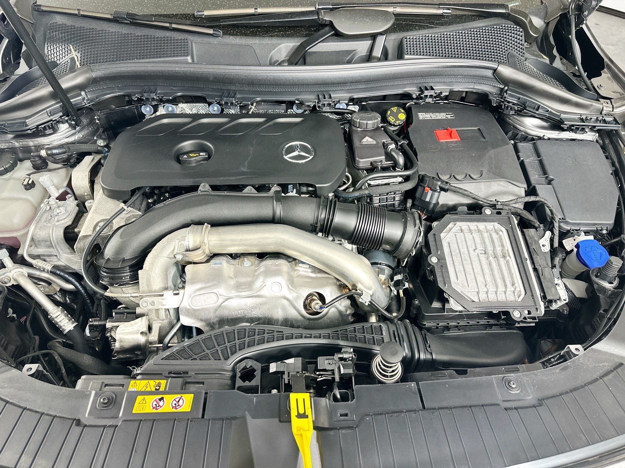 Certified 2026 Mercedes-Benz GLA 250 4MATIC image 37