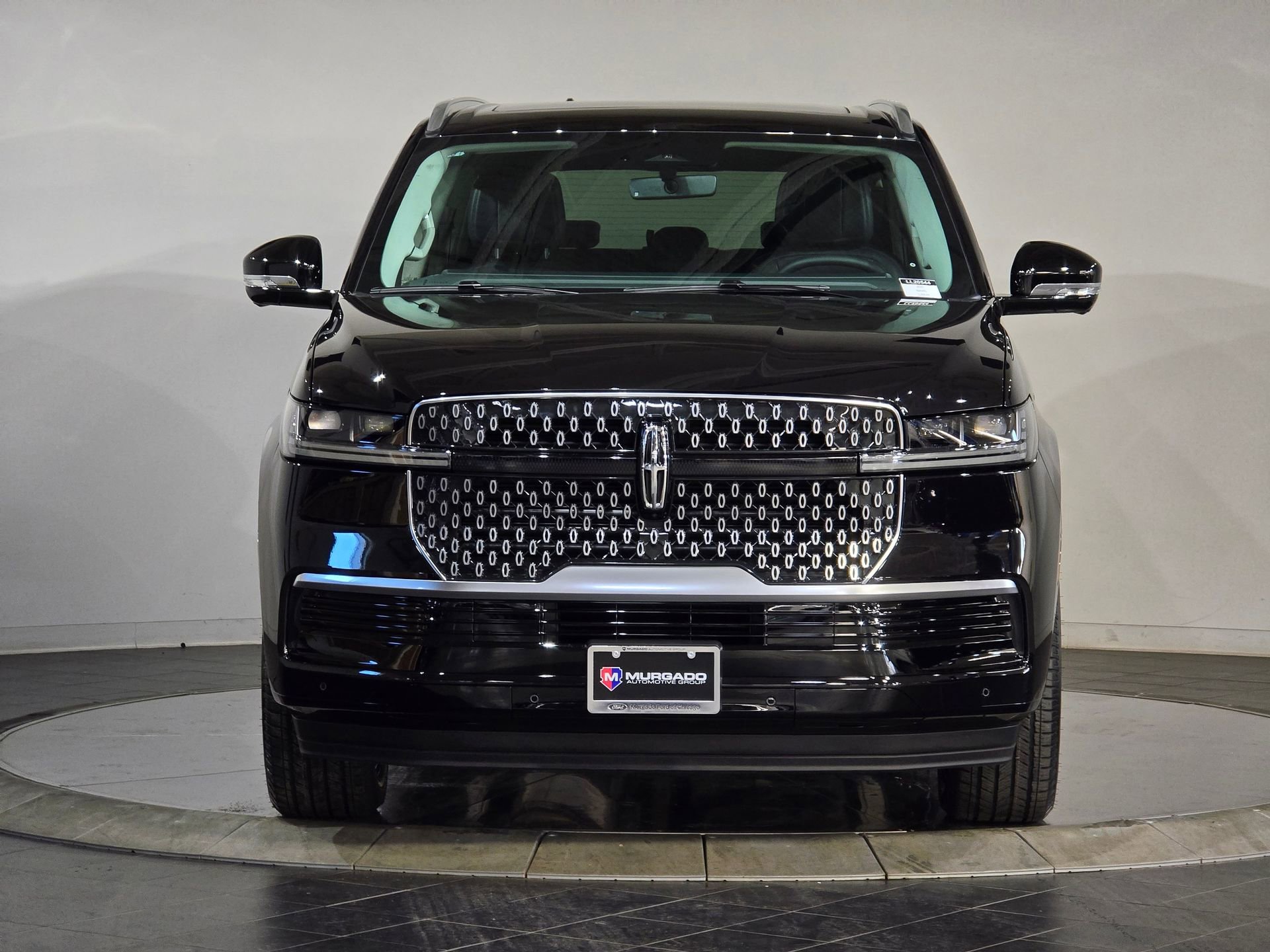 New 2025 Lincoln Navigator L Reserve video 3