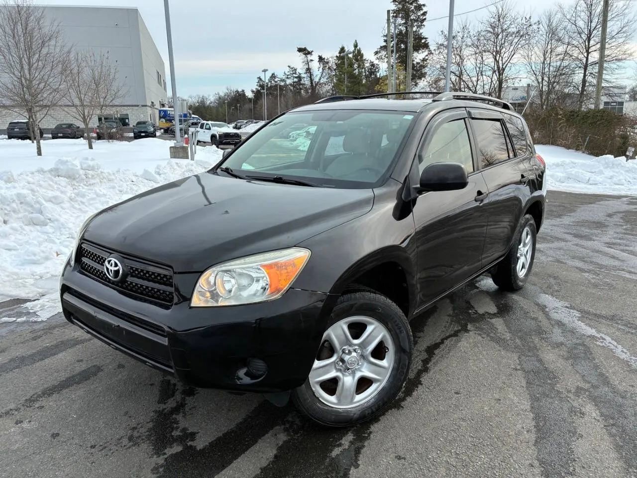 Used 2007 Toyota RAV4 4WD image 2