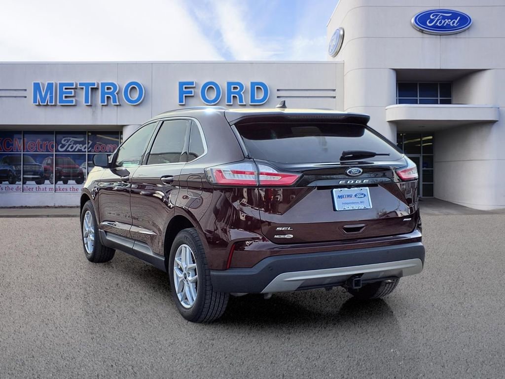 Used 2023 Ford Edge SEL w/ Convenience Package image 5