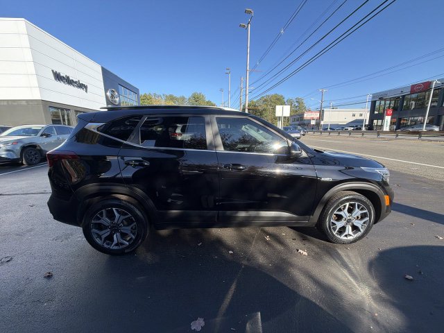 Used 2021 Kia Seltos EX AWD/4WD image 9
