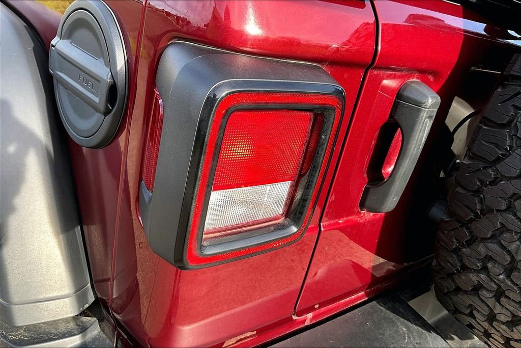 Used 2021 Jeep Wrangler Unlimited Rubicon image 29