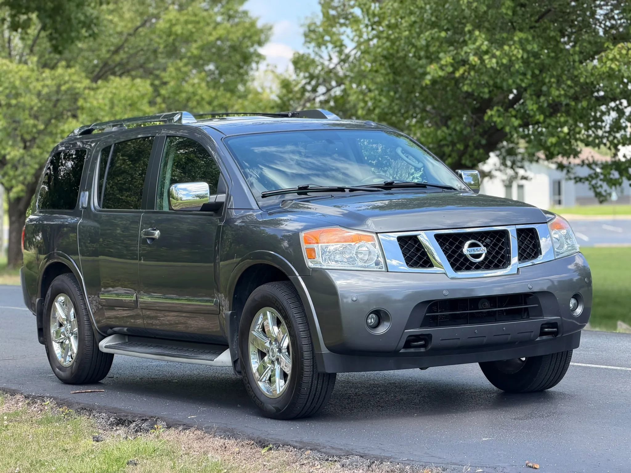 Used 2012 Nissan Armada Platinum AWD/4WD image 8