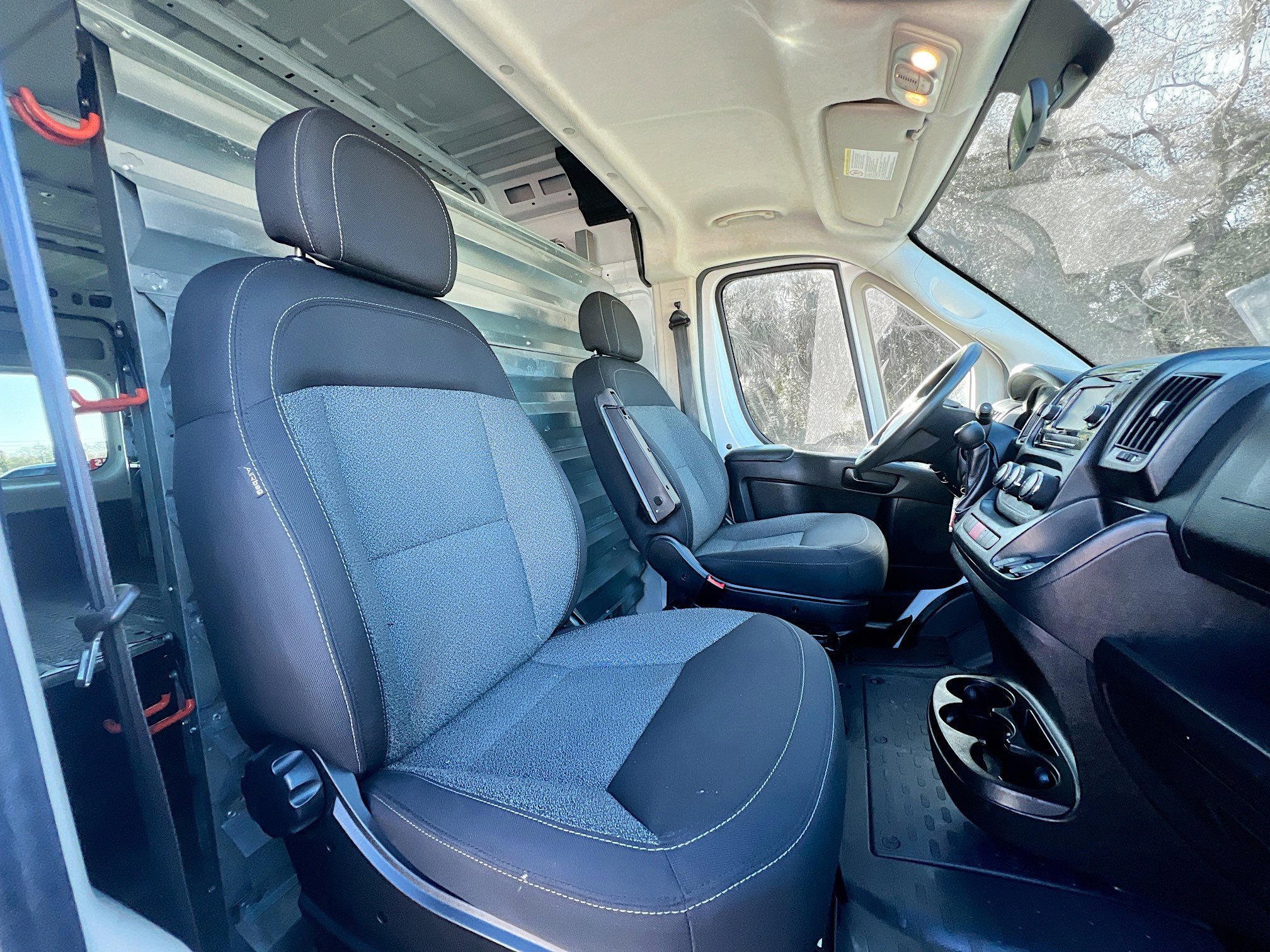 Used 2021 RAM ProMaster 2500 FWD image 27