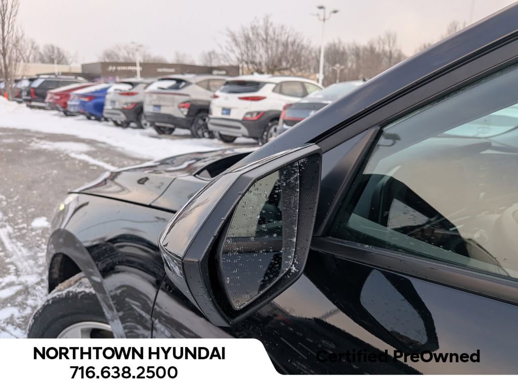 Certified 2023 Hyundai Elantra SE image 35