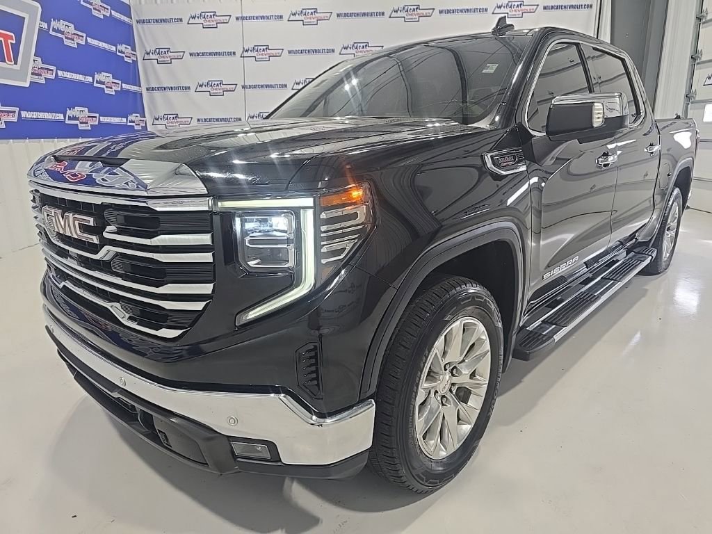 Used 2024 GMC Sierra 1500 SLT w/ SLT Premium Plus Package image 2