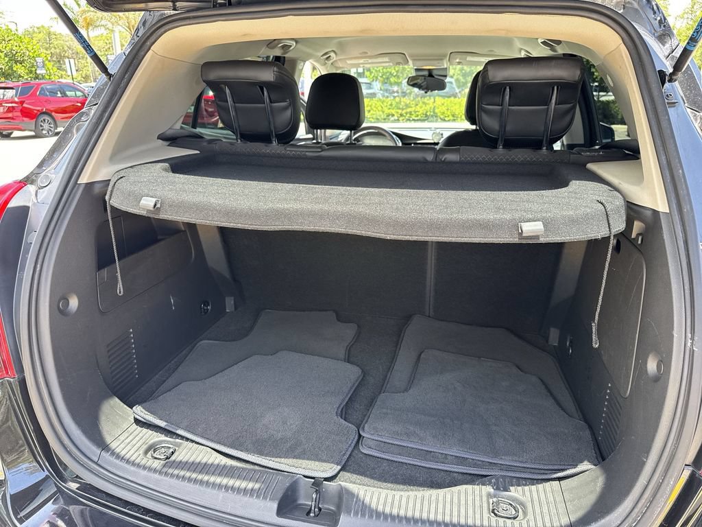 Used 2021 Buick Encore Preferred w/ Safety Package FWD image 57