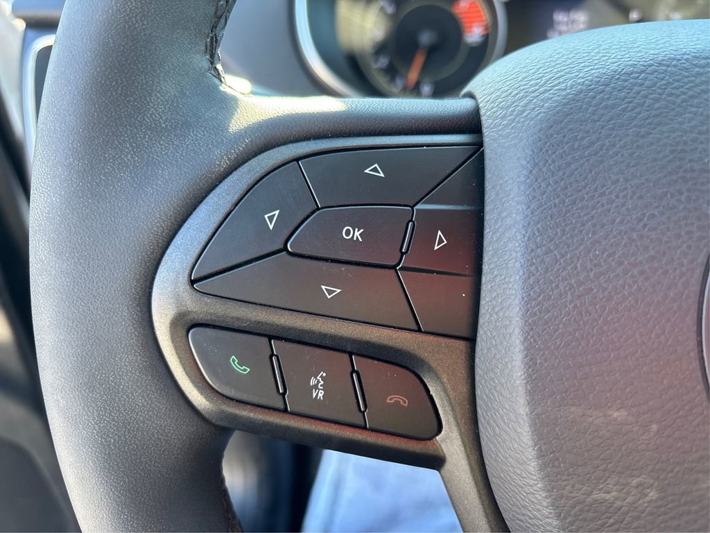 Used 2022 Jeep Cherokee Trailhawk w/ Premium Leather Package image 27