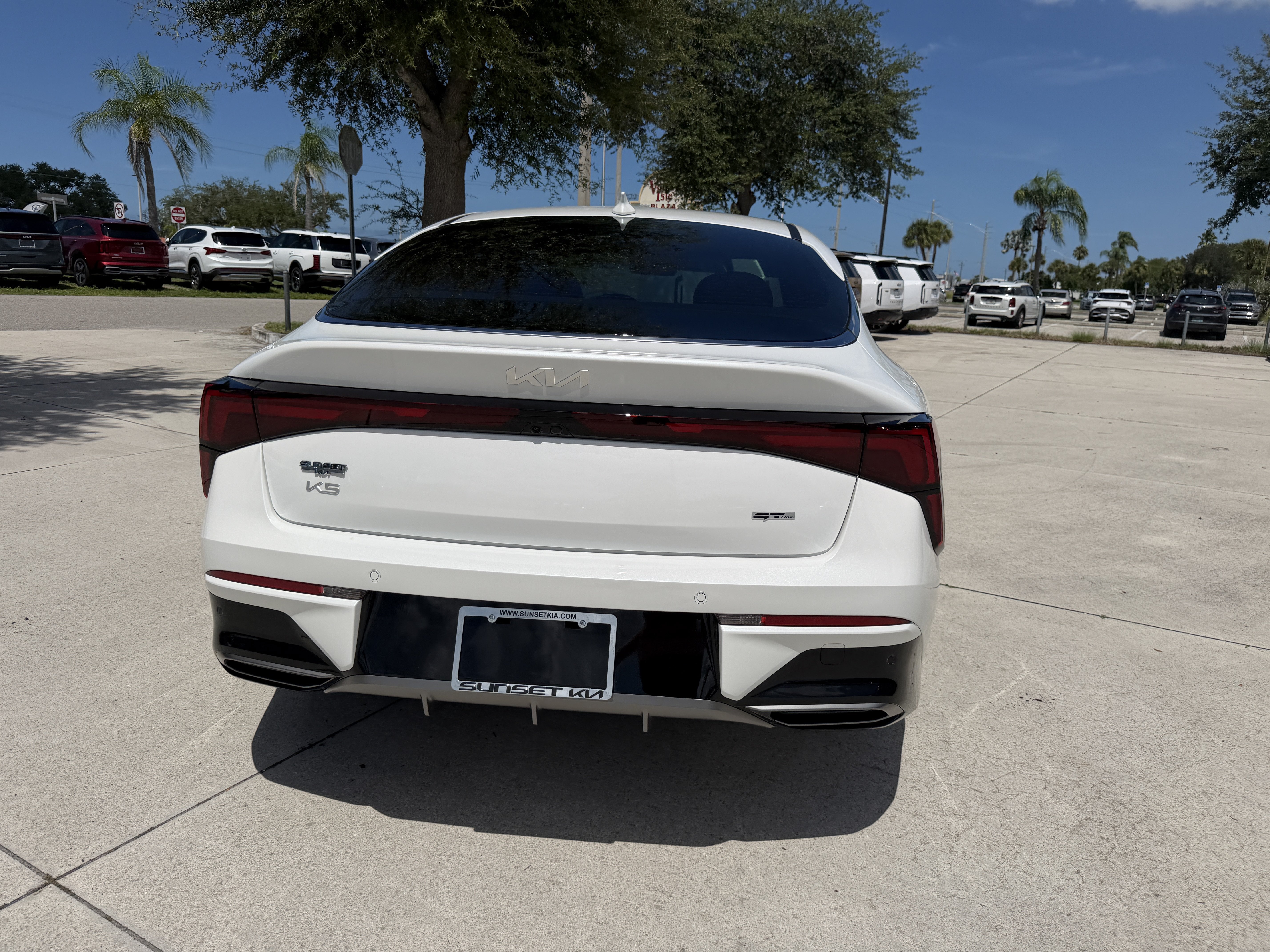 New 2026 Kia K5 GT-Line w/ GT-Line Red Interior Package FWD image 4
