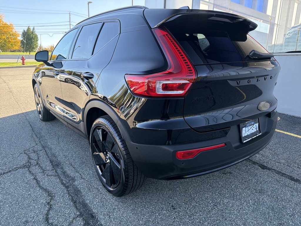 New 2026 Volvo XC40 B5 Ultra w/ Climate Package AWD/4WD image 6