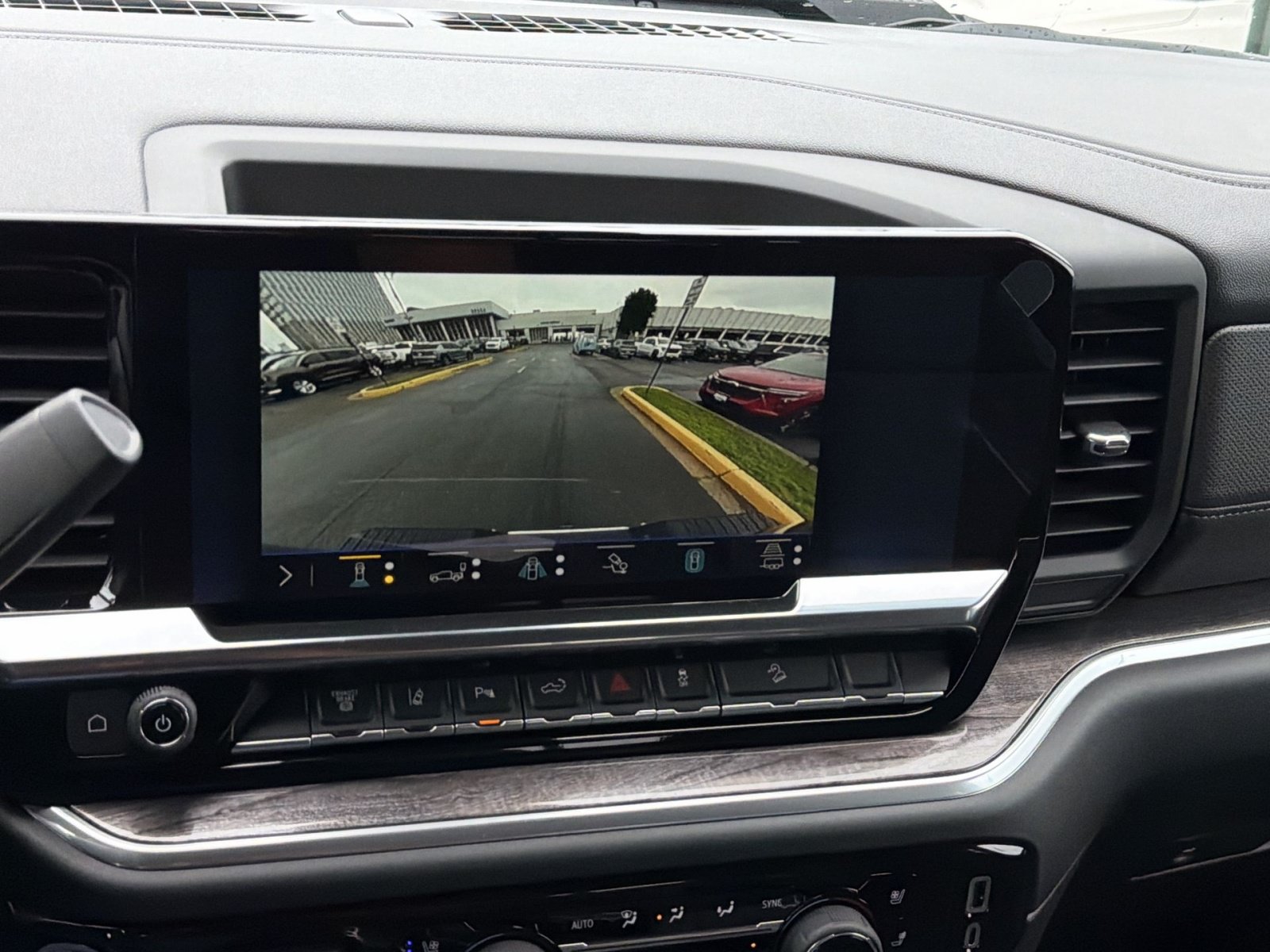 New 2026 Chevrolet Silverado 2500 LTZ w/ LTZ Plus Package AWD/4WD image 19